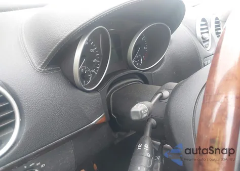 2009 Mercedes-Benz Gl 550 4Matic z USA, uszkodzony, nr VIN 4JGBF86E39A512900